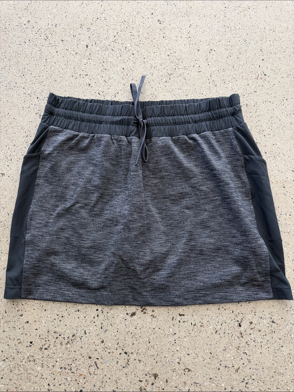 Athleta  Gray Skort excursion hybrid medium